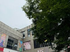 -证大大拇指广场(芳甸路店)