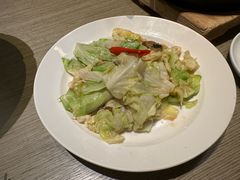 爆炒手撕包心菜-汤城小厨•粤菜•靓汤(望京凯德mall店)