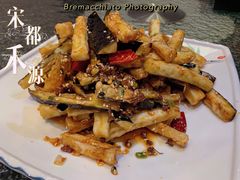 功夫茄子-宋都禾源·灌汤包子(汉兴路直营店)