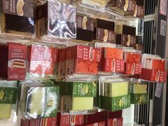 -胖东来生活广场(健康路店)