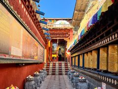 -香格里拉唐卡画院