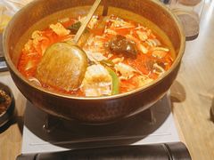 -毛肚向右·川渝毛肚王(经开永旺店)