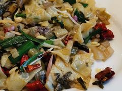 酸菜炒软饼-东哥紫阳蒸盆子(旺座·现代城店)
