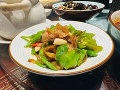 -万重锦·人文川菜馆(骡马市店)
