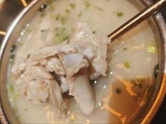 -何师烧烤Pro ·江湖川菜·小龙虾·精酿(太古里旗舰店)