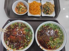 -伊穆祥牛肉面总店·清真
