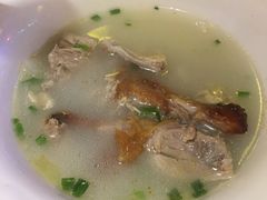 -明丰小渔馆(明月路店)