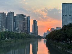 -新南门(地铁站)