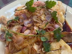 -雄仔农家菜馆·特色葱油鸡(六祖店)