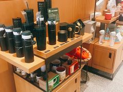 零售区-星巴克臻选(成都东方新希望天祥店)