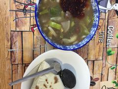 -刘老虎肉丸糊辣汤(总店)