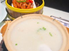 -新大咀港式茶餐厅(宝山万达店)