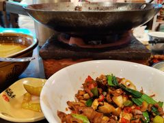 -富正毅三下锅·湘西韵味(天门山索道店)