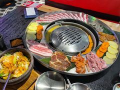 -哈哈碳都·牛肋条无限自助烤肉(宝龙店)