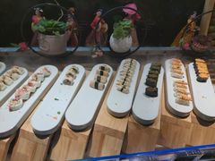 自助取餐区-汉金城海鲜烤肉自助百汇(威海威高广场店)