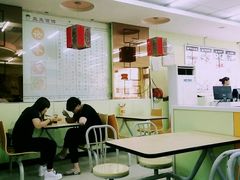 -亮亮拉面(师范路店)