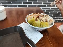 -老柴枝猪脚饭(窑岭店)