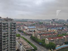 -上海虹桥西郊假日酒店