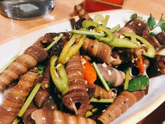 -喝丢一只鞋海鲜烧烤·海肠捞饭(东关街店)