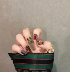 -悦指间美甲美睫