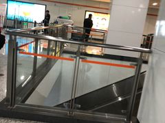 -常熟路(地铁站)