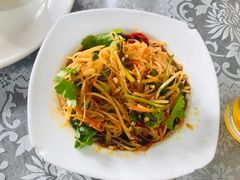 -YI PIN JU 一品居中餐厅 中国超市