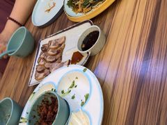 -合合春饼·酱骨·东北菜(潘家园店)