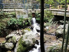 -藏龙百瀑风景区