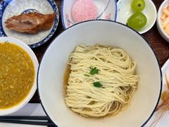 -百年老字号·观振兴蟹黄面·三虾面·苏式面(观前街富仁坊巷店)