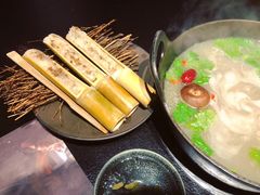 南美鱼子虾滑-盡膳口福·百年汤方火锅(科华北路店)