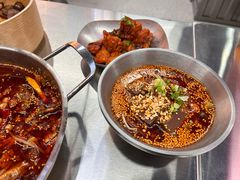 -蓉三少冒烤鸭·四川小吃集(北京首店)