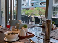 -前海华侨城JW万豪酒店·都会尚膳自助餐厅·牛排海鲜酒水畅飨