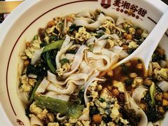 外婆菜炒蛋米粉-呷佬·长沙手工米粉(金沙江路店)