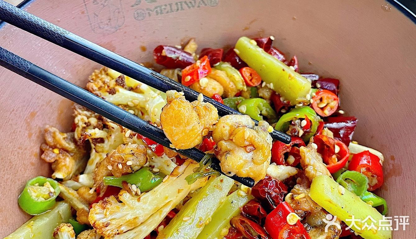 南昌探店｜人均20+超平价牛蛙饭💥苕皮封神‼️