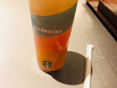 -星巴克(静安嘉里中心B2店)