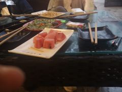 -何师烧烤·香辣蟹·川菜·30年老品牌(太古里旗舰店)