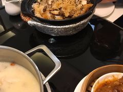 -煲王粤菜餐厅(中侨中心店)