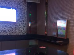 -乐界KTV(虹桥中心店)