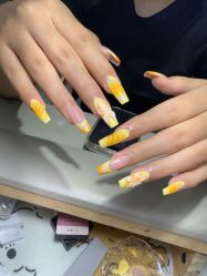 -晨·艺美甲美睫