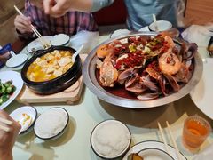 -日月昇渔家菜·海肠捞饭·大连海鲜(星海公园店)