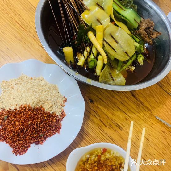 红娃子串串香(水榭花城店)