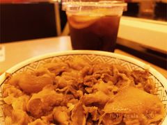 招牌牛肉饭-吉野家(锦辉商城黄河路店)