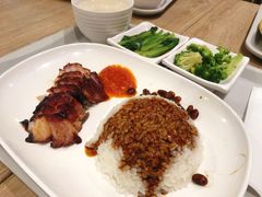 -了凡油鸡饭·面(台北101店)
