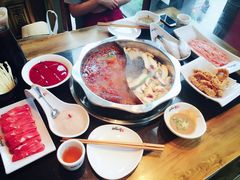 -纸盐河码头火锅(十八梯店)