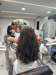 -乾健·烫染·接发SALON
