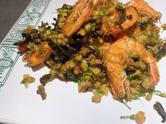 普洱茶香酥虾-云海肴·汽锅鸡·云南菜(高德置地店)