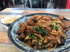 炒六鲜皮肚面-一家人面馆(三条巷店)