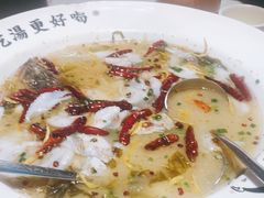 -江渔儿酸菜鱼·拔草餐厅(虎门君乐汇店)