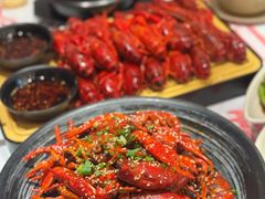 -肥肥虾庄·金牌油焖大虾(汉口城市广场店)