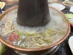 特色骨头锅-和顺坊老北京铜火锅